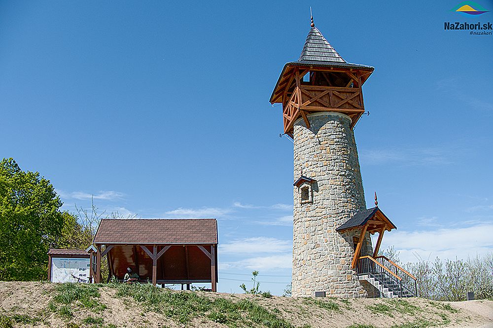 Rozhľadňa na Hrebeni, Holíč Autor: Vlado Miček