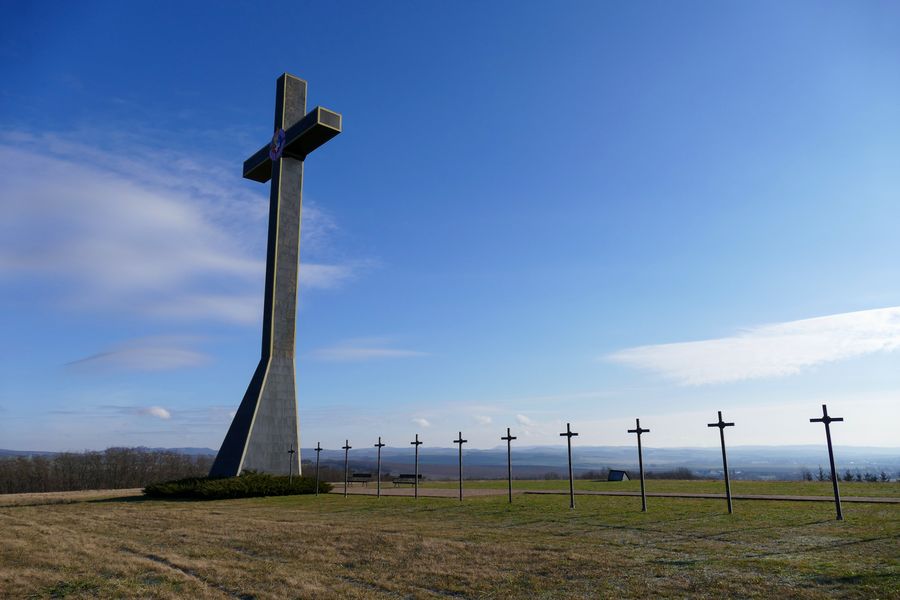 Miléniový kríž, Rybky Autor: Vlado Miček