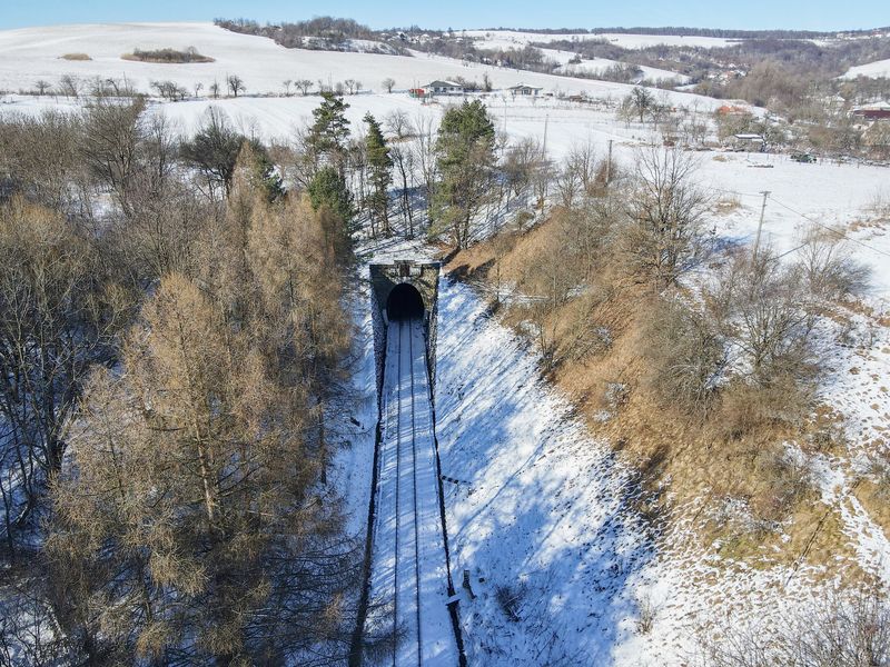 Portál do tunela od železničnej stanice Brestovec. Autor: Vlado Miček