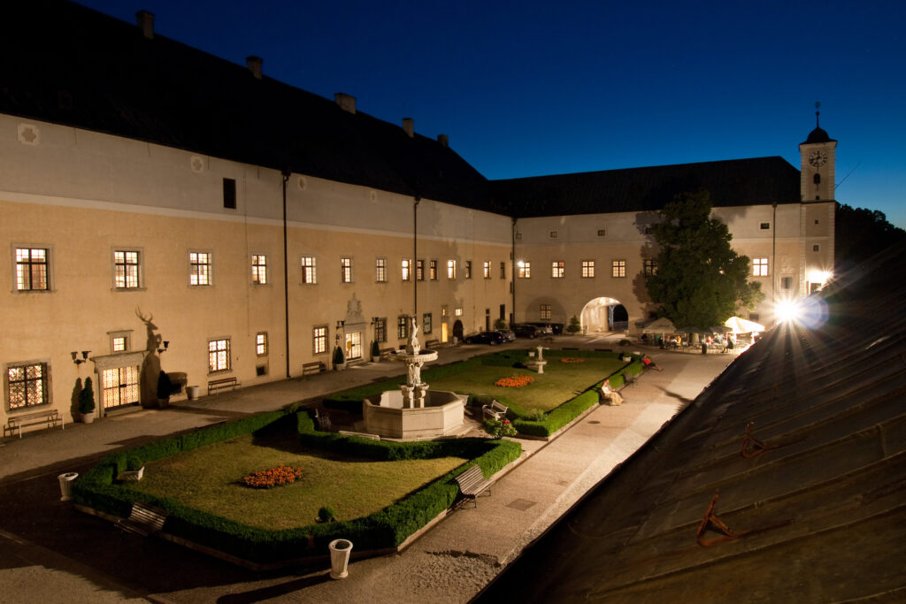 Noc múzeí a galérií na hrade Červený Kameň Zdroj: BSK